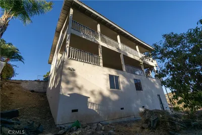 29300 Mammoth Place photo 2