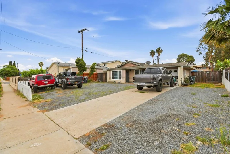 433 E Washington Avenue, El Cajon, CA 92020