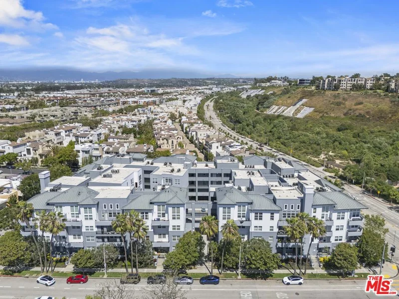 Photo 2 of 7100 Playa Vista Drive 407