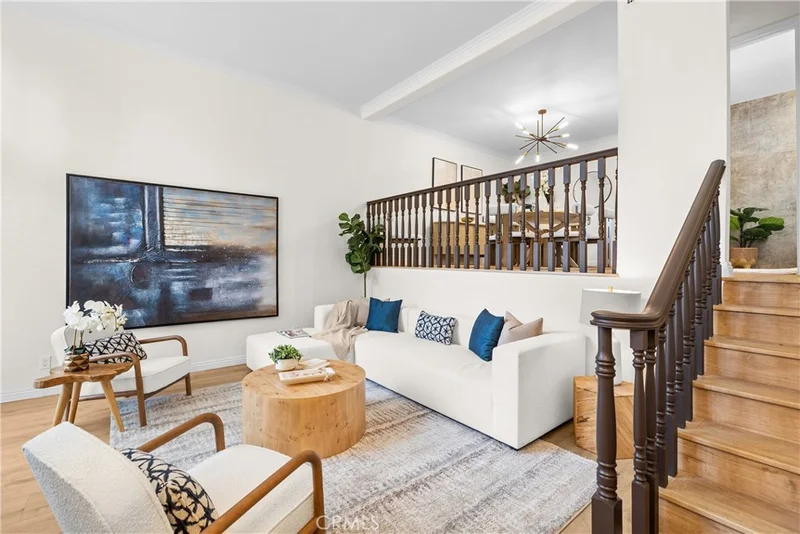 6201 Shoup 67, Woodland Hills, CA 91367