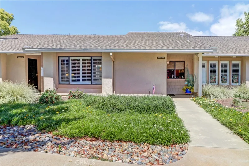 8566 Fallbrook Cir, 706-B, Huntington Beach, CA 92646