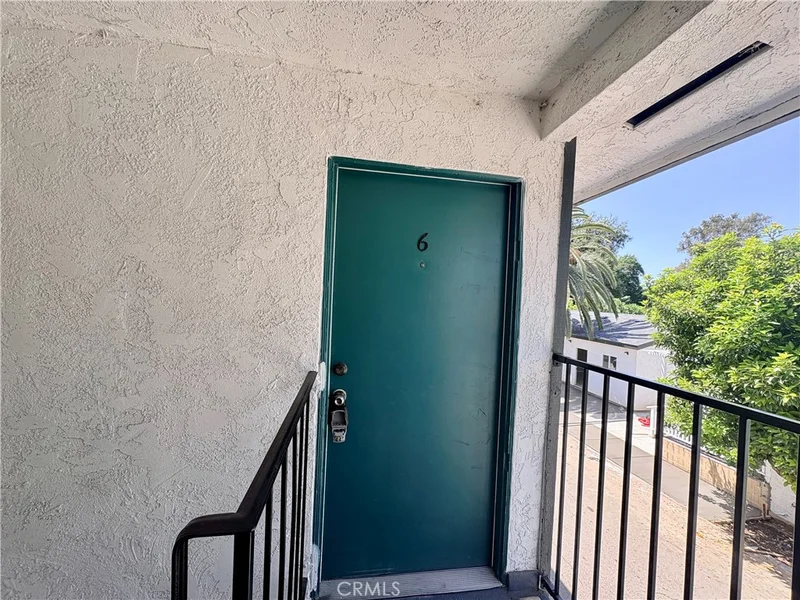 Photo 2 of 1452 3rd Street 6