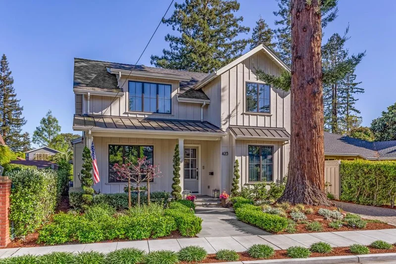 423 Arlington Road, Redwood City, CA 94062