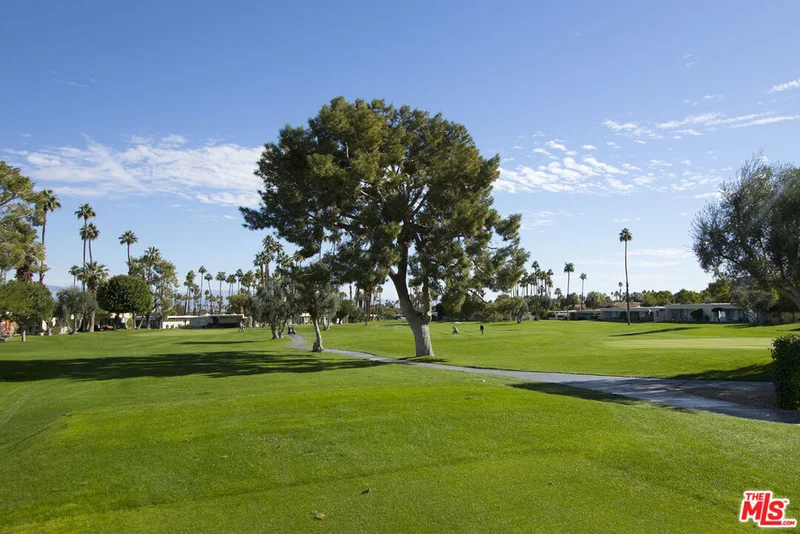 Photo 2 of 501 Desert Lakes Circle