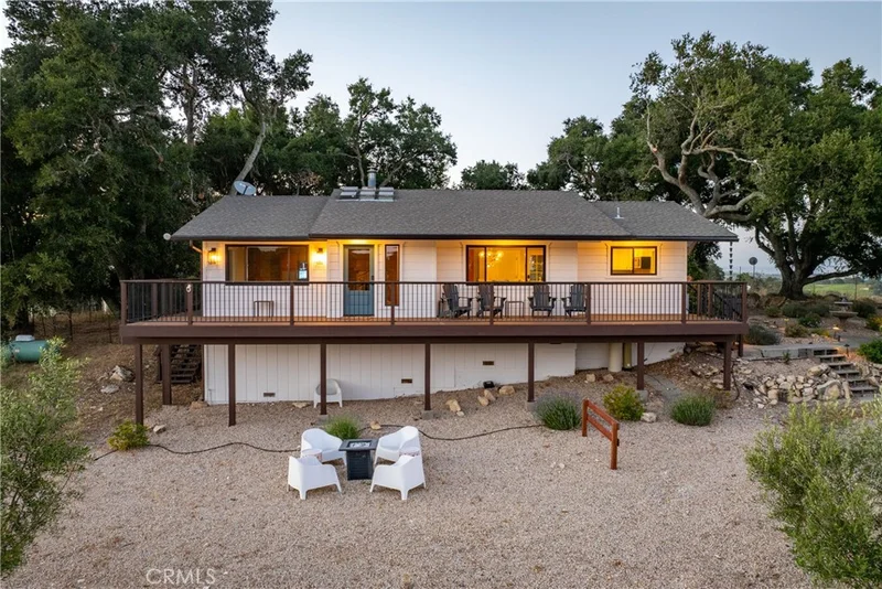 115 Booker, Templeton, CA 93465