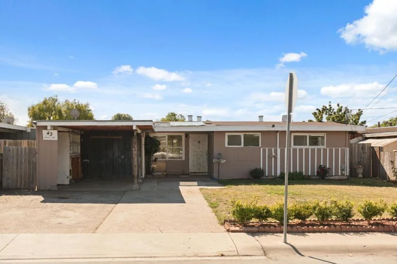 43 Holly, Watsonville, CA 95076