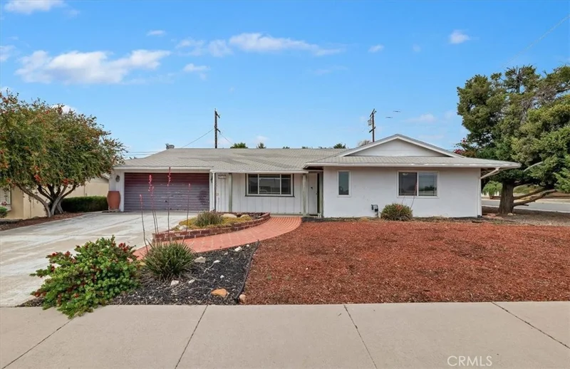 27190 Pinehurst, Menifee, CA 92586