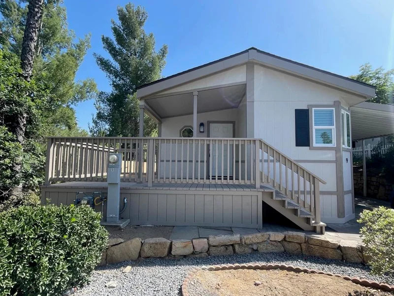 13490 Hwy 8 Business, Lakeside, CA 92040