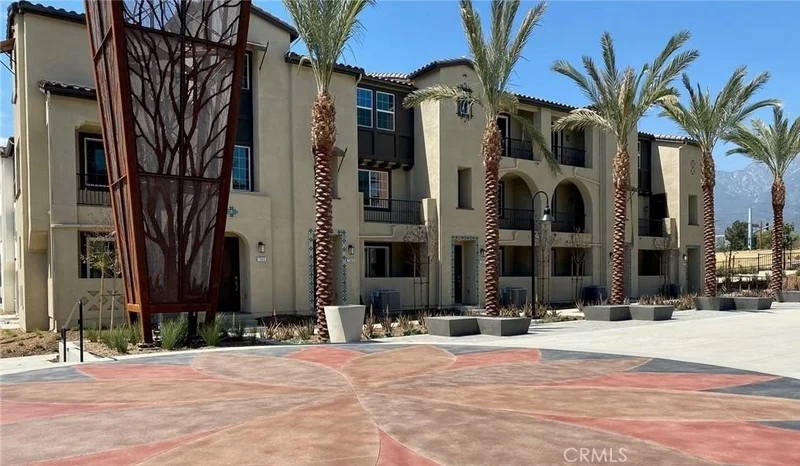 7357 Solstice Place photo 2