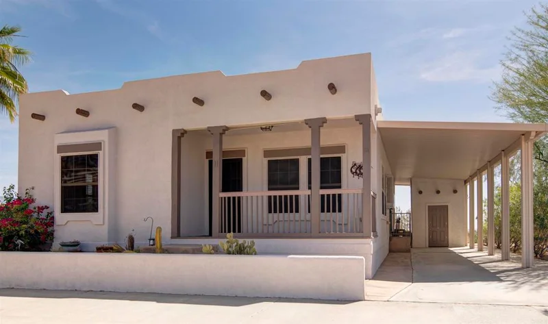 330 Palm Canyon