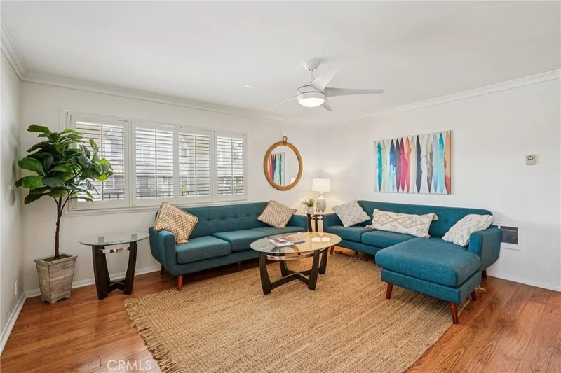 644 Manhattan Beach 10 photo 2