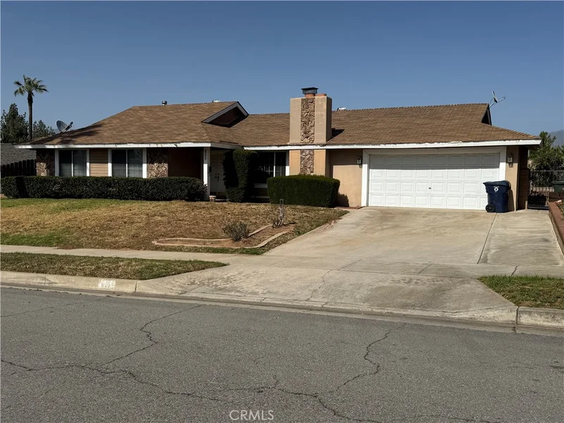 855 S Grove, Redlands, CA 92374