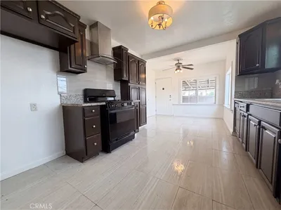 11950 Lee Avenue photo 2