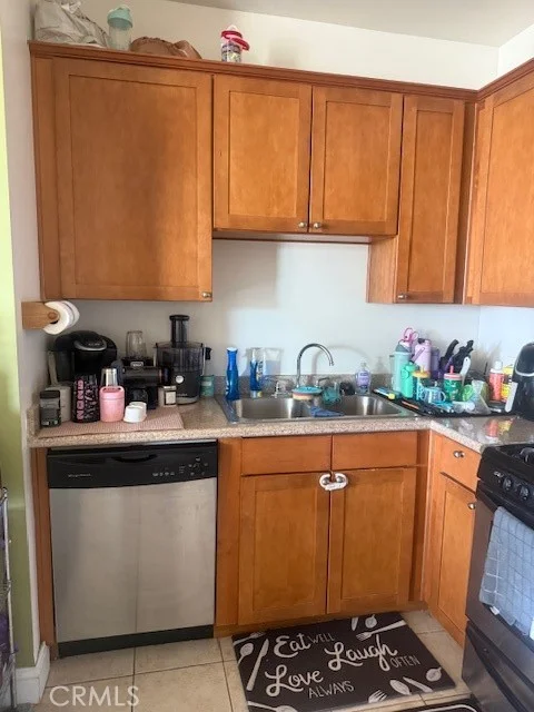 6938 Laurel Canyon 212 photo 2