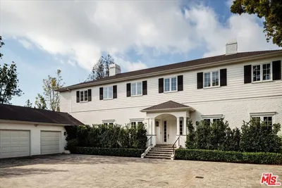 11579 W Sunset Boulevard photo 2