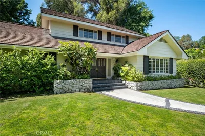 3969 Longridge photo 2