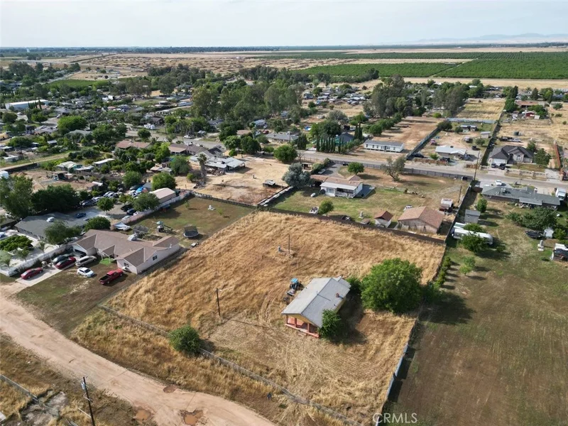 28385 California, Madera, CA 93638