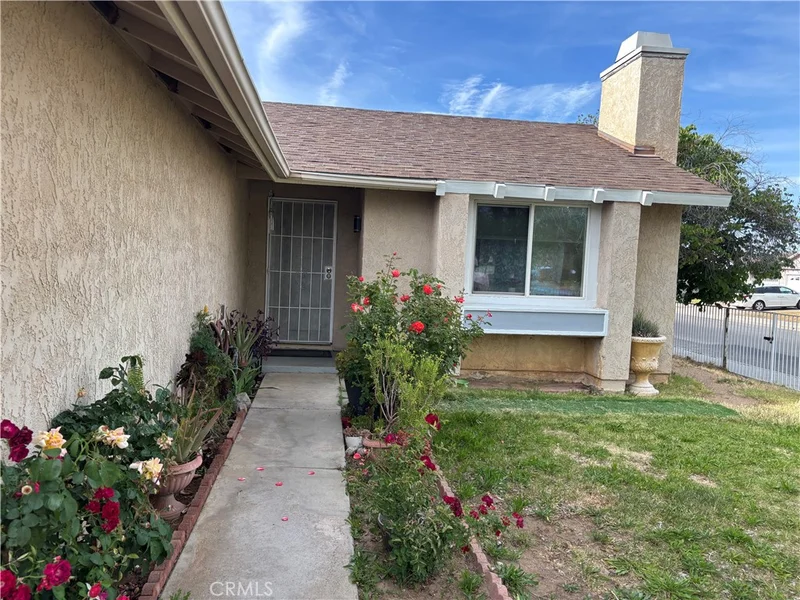 3107 Avenue R5 photo 2