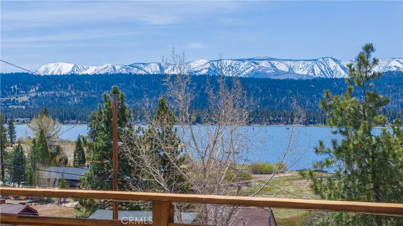 1022 Grey Back Trail