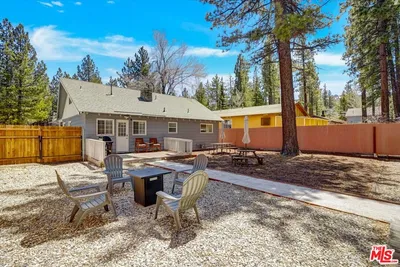 404 Oriole Drive photo 2