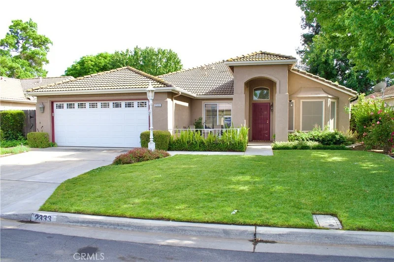 2333 E Omaha, Fresno, CA 93720