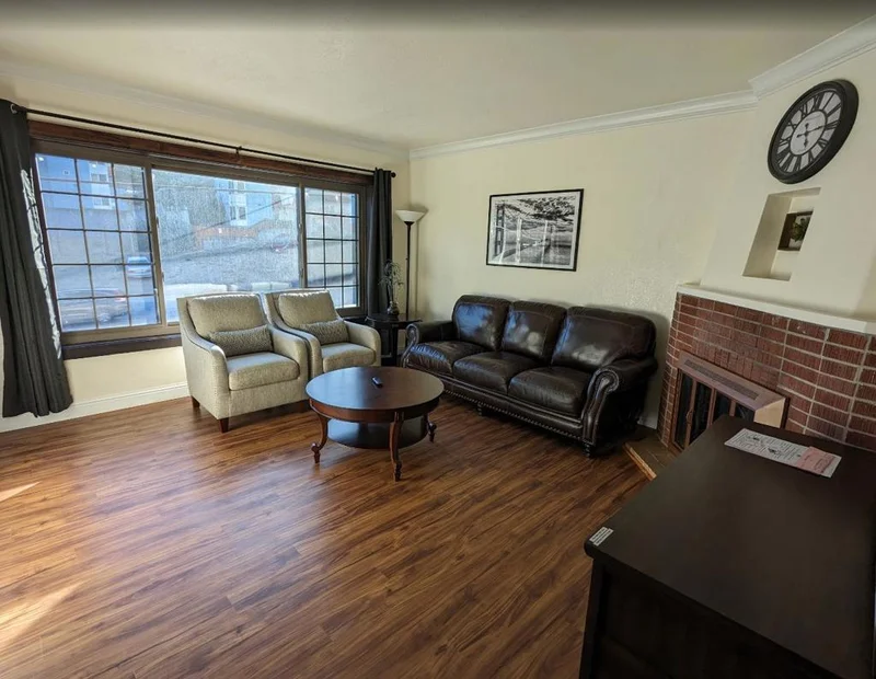 1859 Geneva, San Francisco, CA 94134