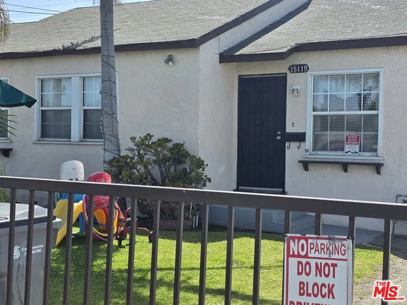 15119 Atkinson Boulevard photo 2