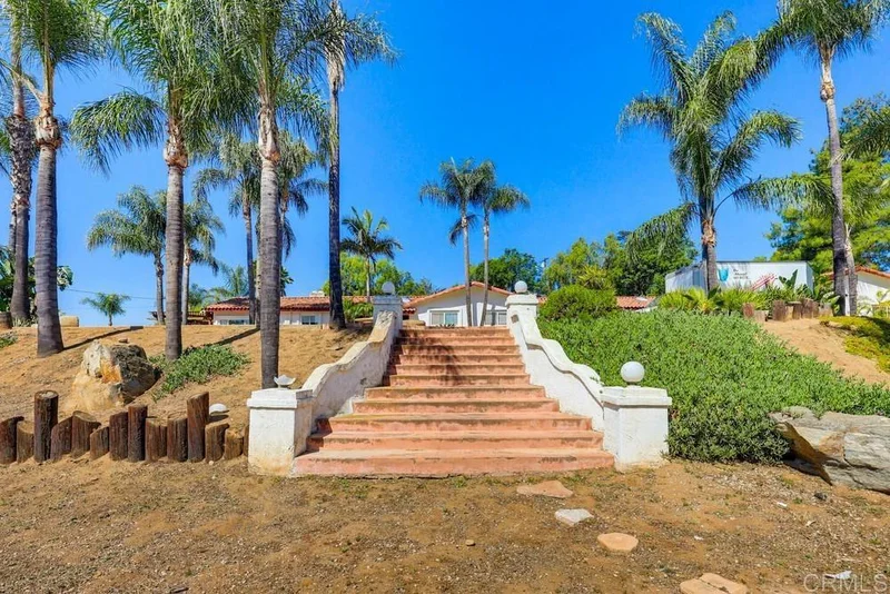 Photo 2 of 11115 Pinehurst Drive