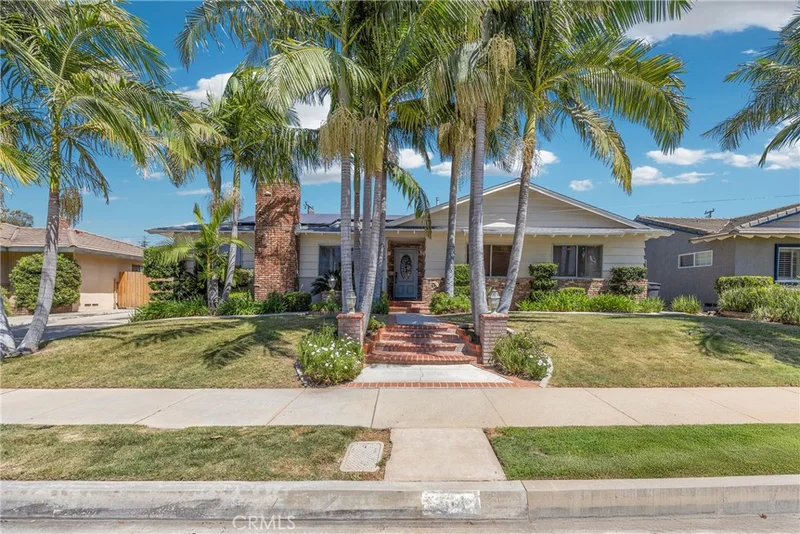 204 S Wilson, Covina, CA 91724