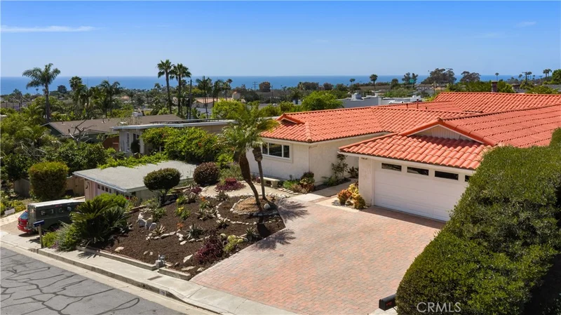 125 E Avenida Junipero, San Clemente, CA 92672