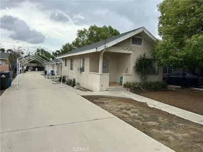 202 California photo 2