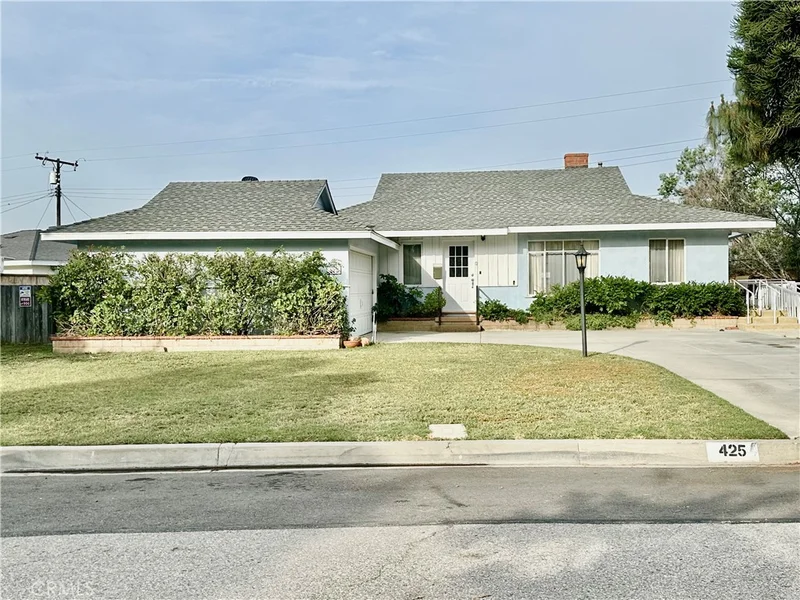 425 N Neil, West Covina, CA 91791