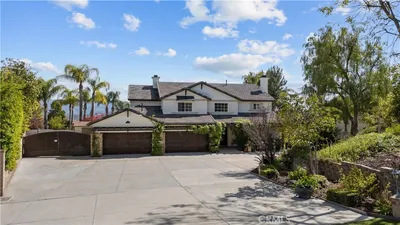 30308 Mallorca Place photo 2