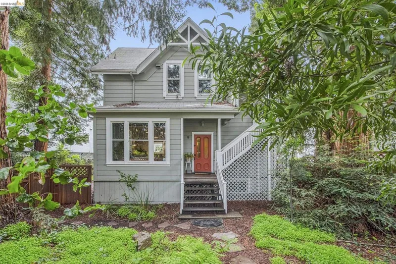 1622 Oxford St B, Berkeley, CA 94709