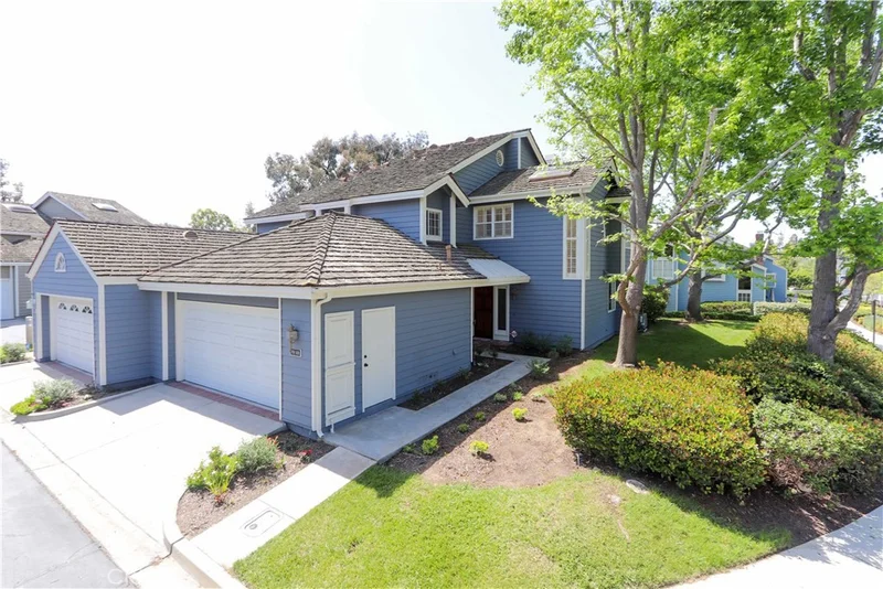 551 Milton Court 101, Long Beach, CA 90803