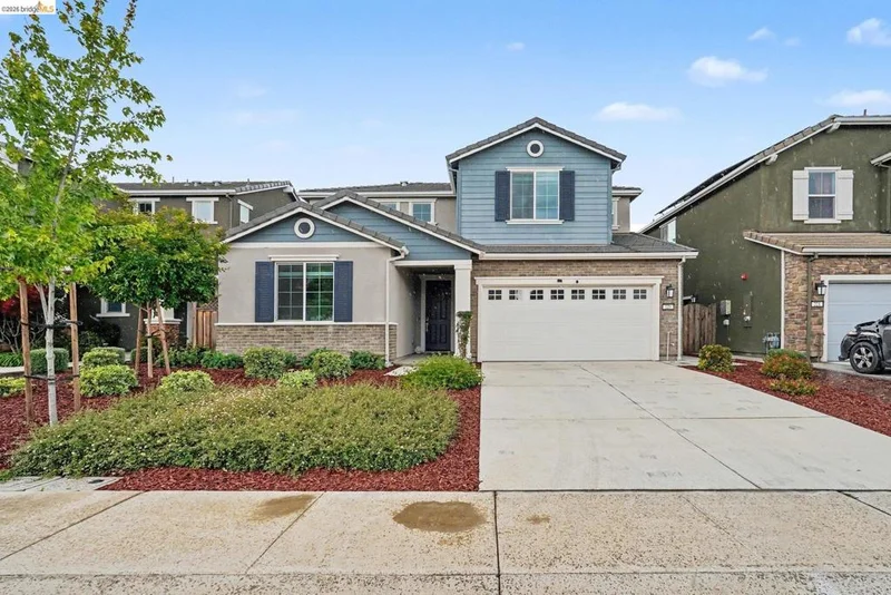 225 Cold Creek Dr photo 2