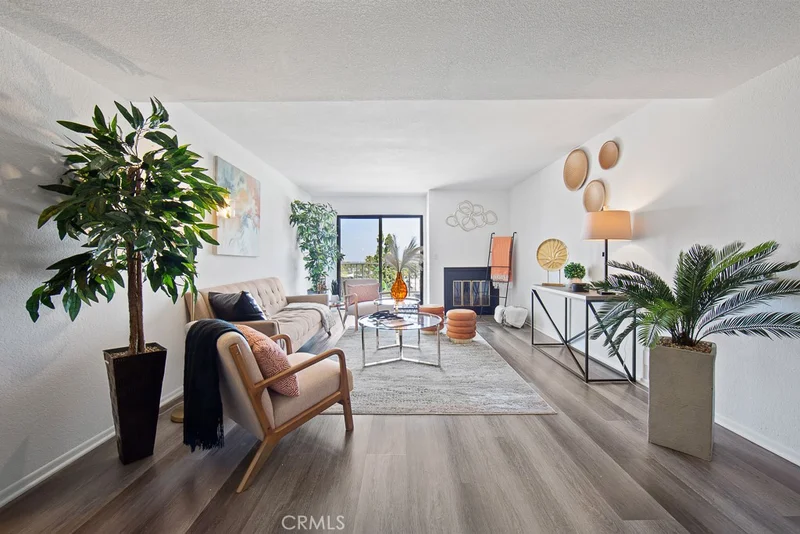 2599 Walnut Avenue 331, Signal Hill, CA 90755