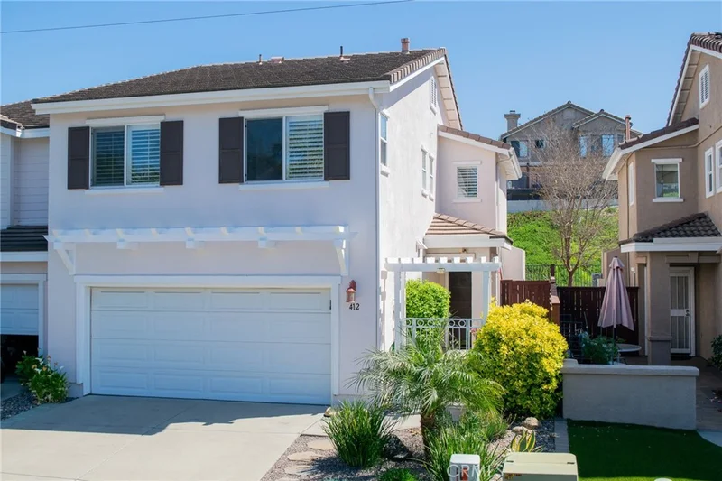 412 Dakota, Oceanside, CA 92056