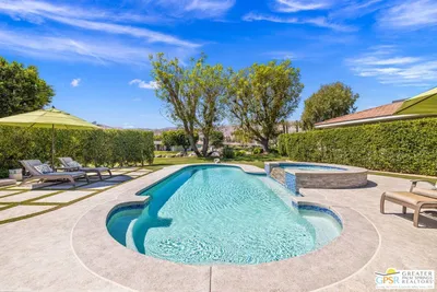 15 Cromwell Court photo 2