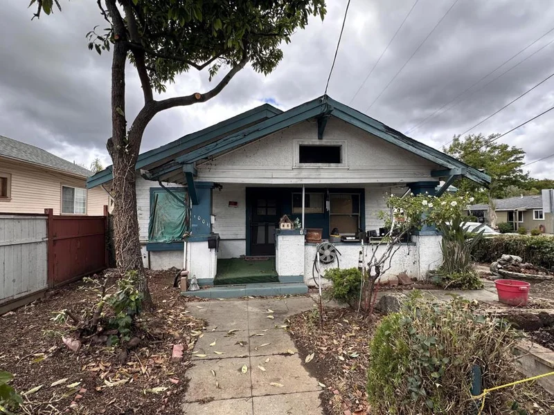 1001 S 10th Street, San Jose, CA 95112