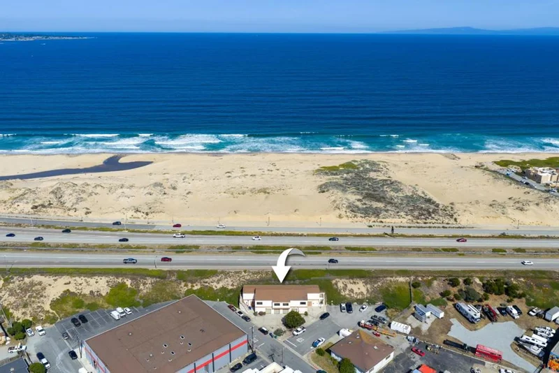 1801 Catalina Street photo 2