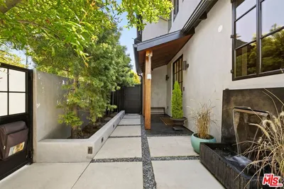 2402 11th Street photo 2
