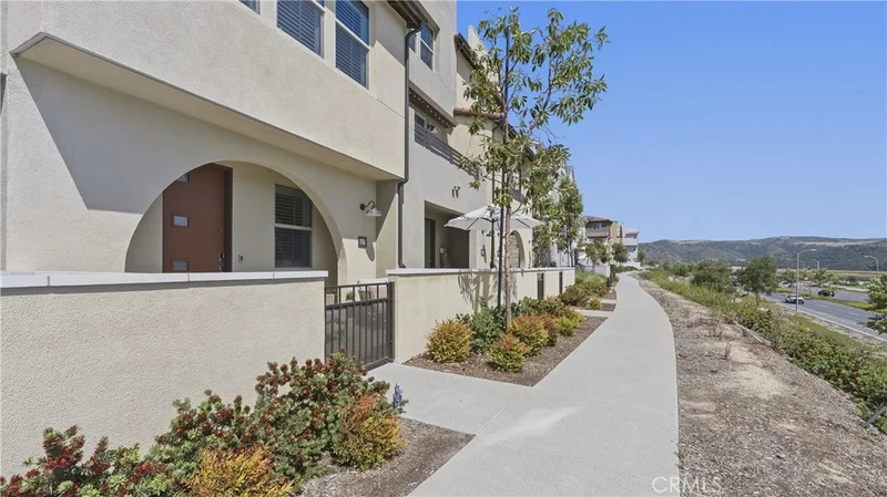 Photo 2 of 110 Mountaineer Drive