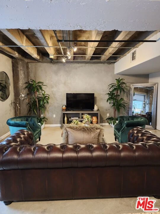 Interior 1