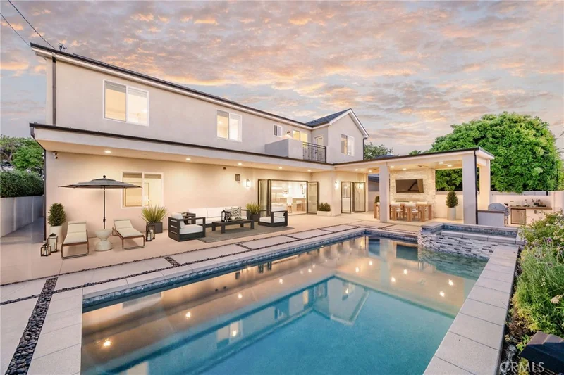 11385 Baskerville, Rossmoor, CA 90720