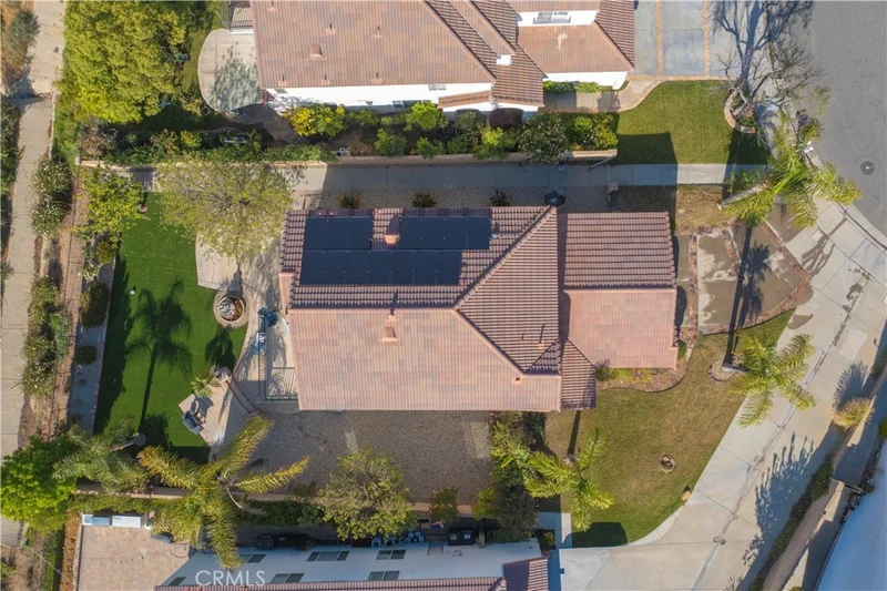 27604 Redwood Way photo 2