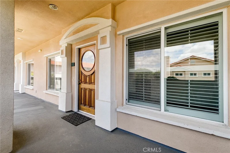 Photo 2 of 120 De Anza 311