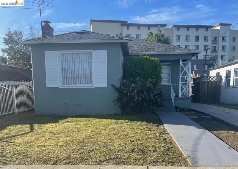 1626 104th Ave