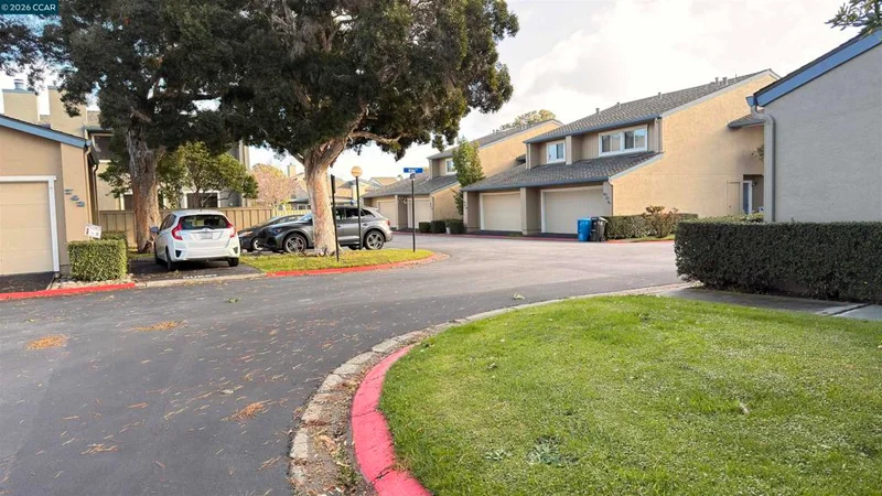 Photo 2 of 748 Aries Ln