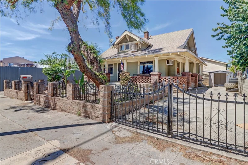 1235 W 2nd Street, Pomona, CA 91766
